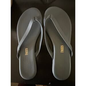 Blue Teeks never worn. Size 8